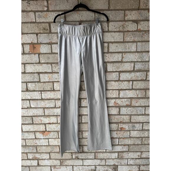Show Me Your MuMu Nashville Pull on Flares Silver Pants Size Small - Picture 1 of 7